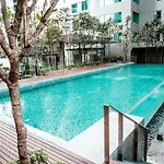 Klcc Coliving By Apartx