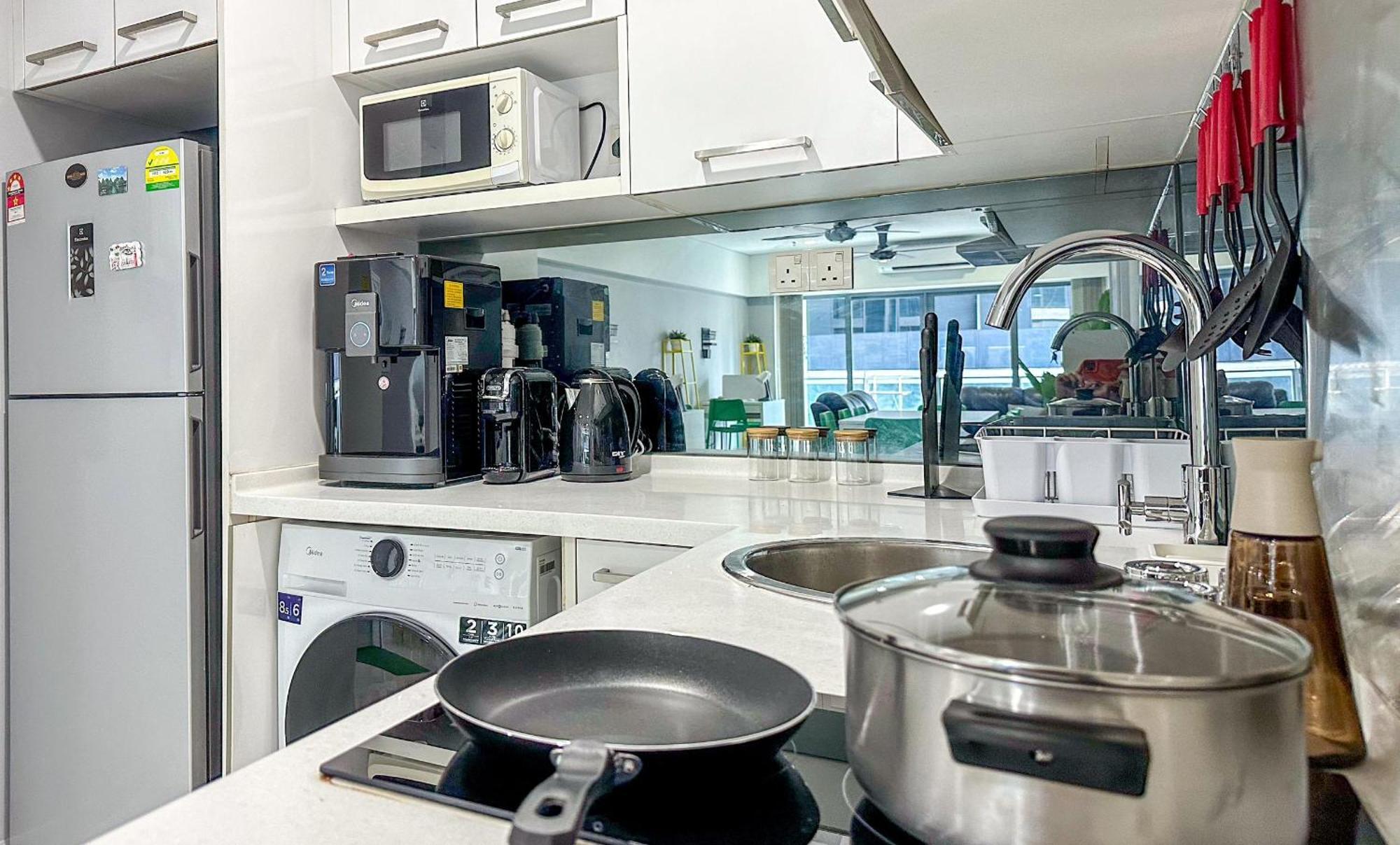 Klcc Coliving By Apartx * Kuala Lumpur